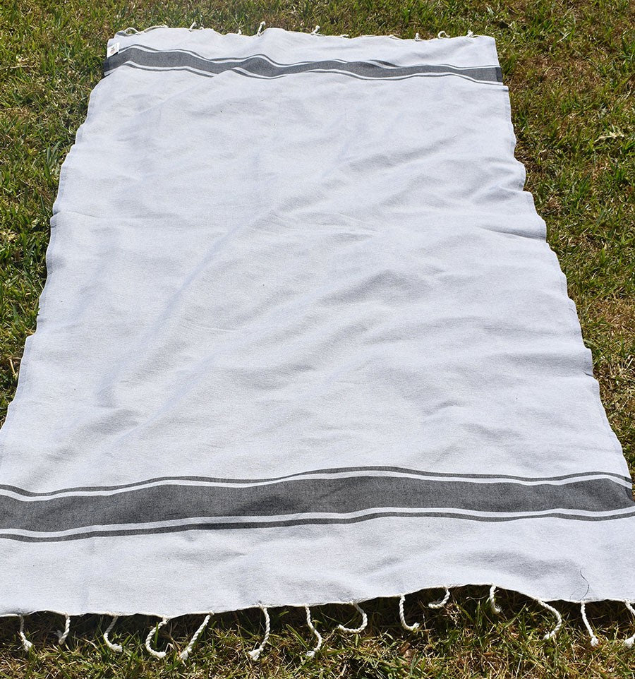 Fouta plate blanche bandes anthracite Fouta Tunisia - 1