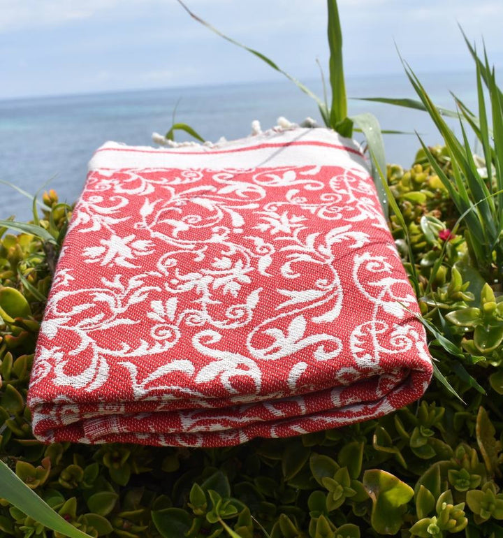 Beach towel Versailles red