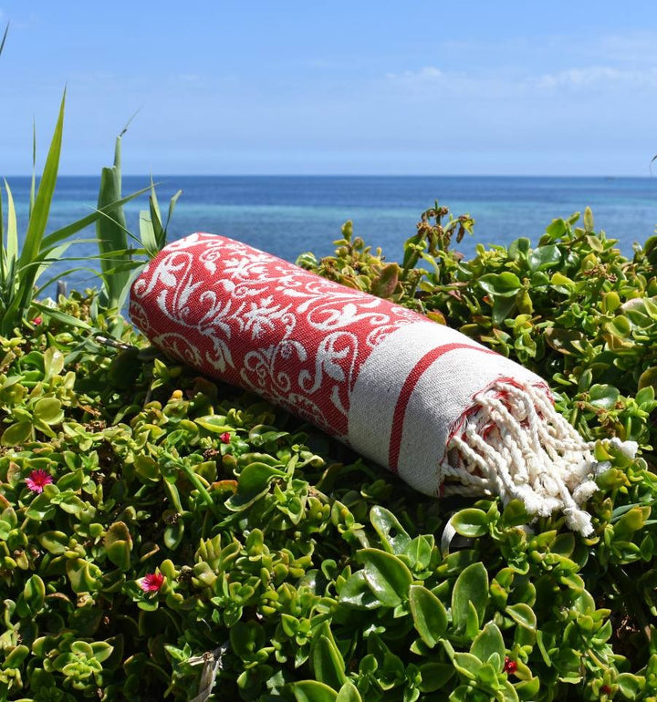 Beach towel Versailles red