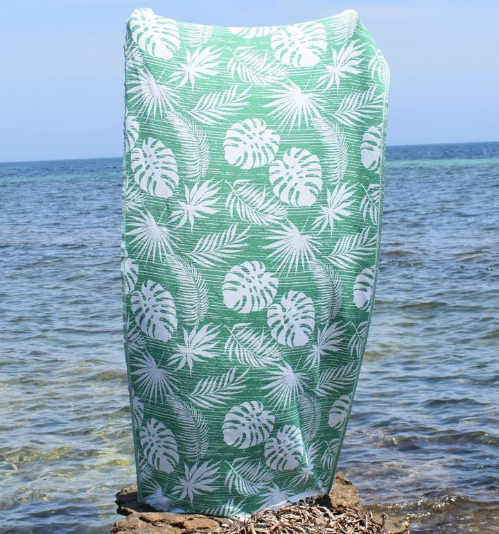 Toalla de playa Amazon verde