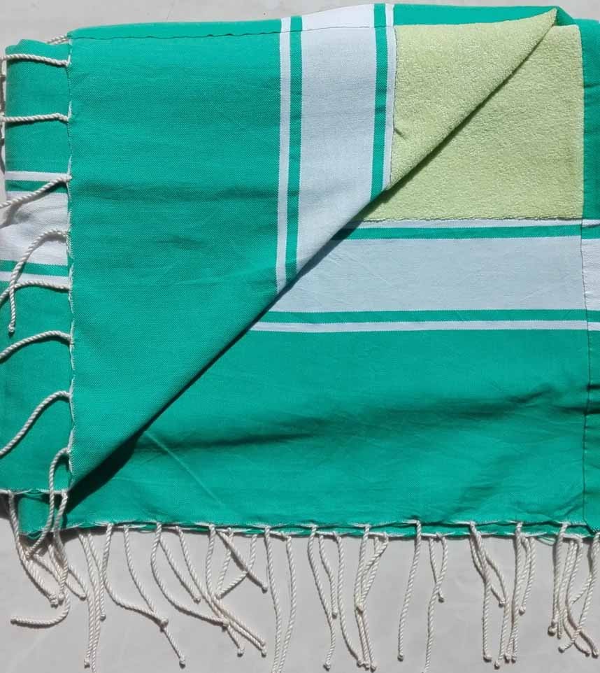 fouta éponge vert gazon 