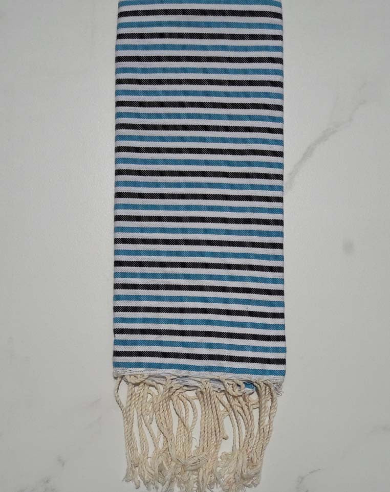 Enfant ziwane bleu azur, noir et blanc 