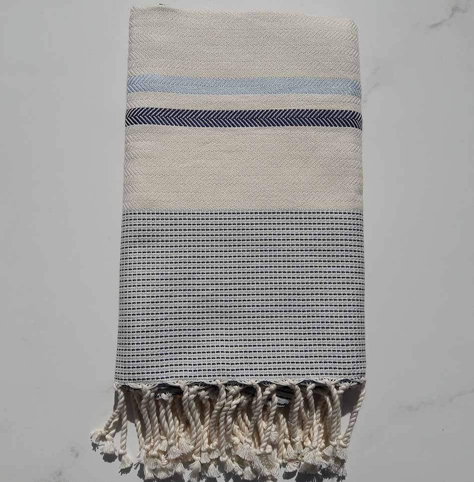 Chevron blanc crème, bleu ciel et bleu marine 