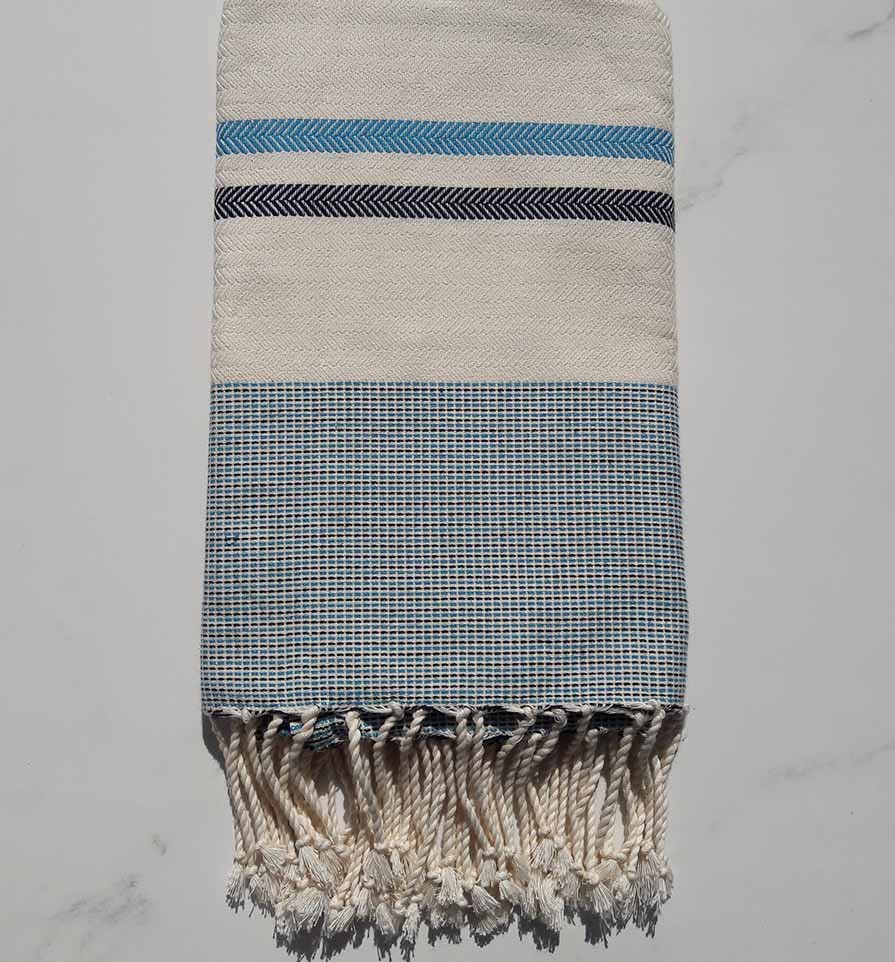 Fouta Chevron blanc crème, azur et bleu nuit 