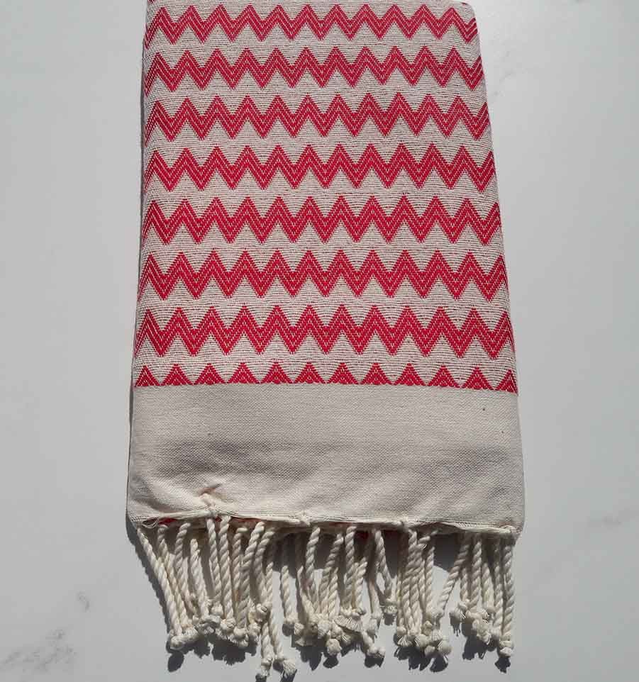Fouta zigzag rose foncé 