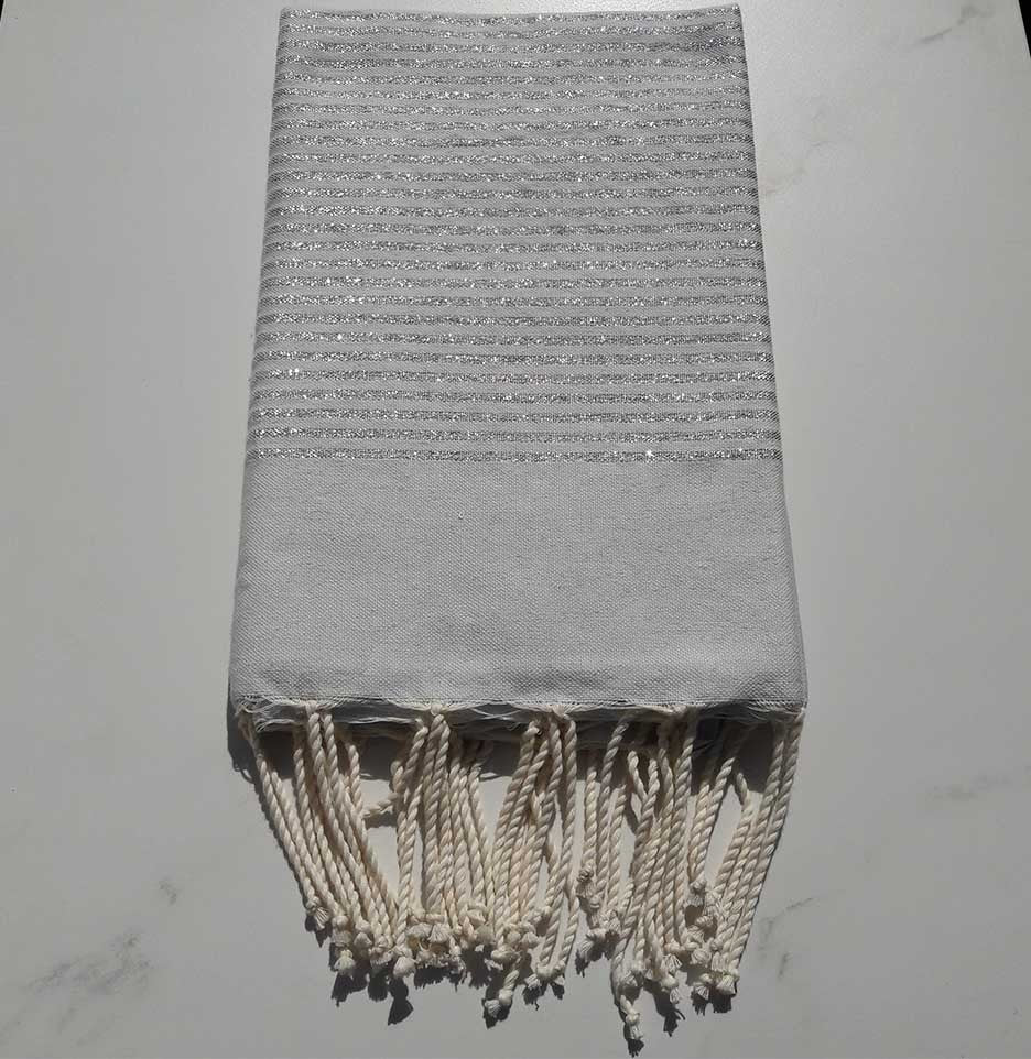 Fouta Lurex argenté bleu clair 
