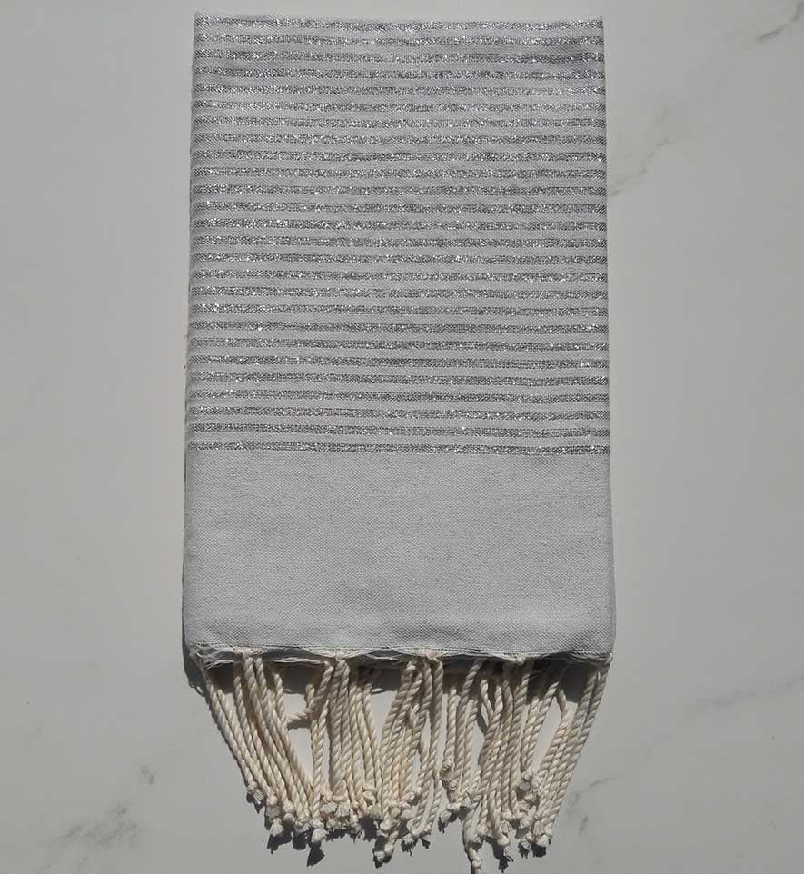 Fouta Lurex argenté bleu clair 