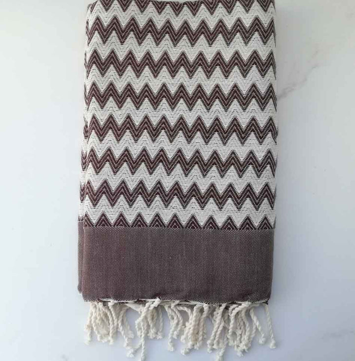 Fouta zigzag marron 