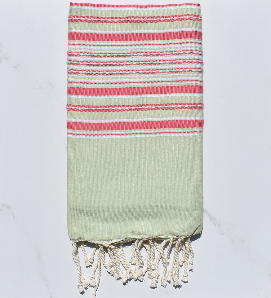 Fouta arabesque vert pistache avec rayures 