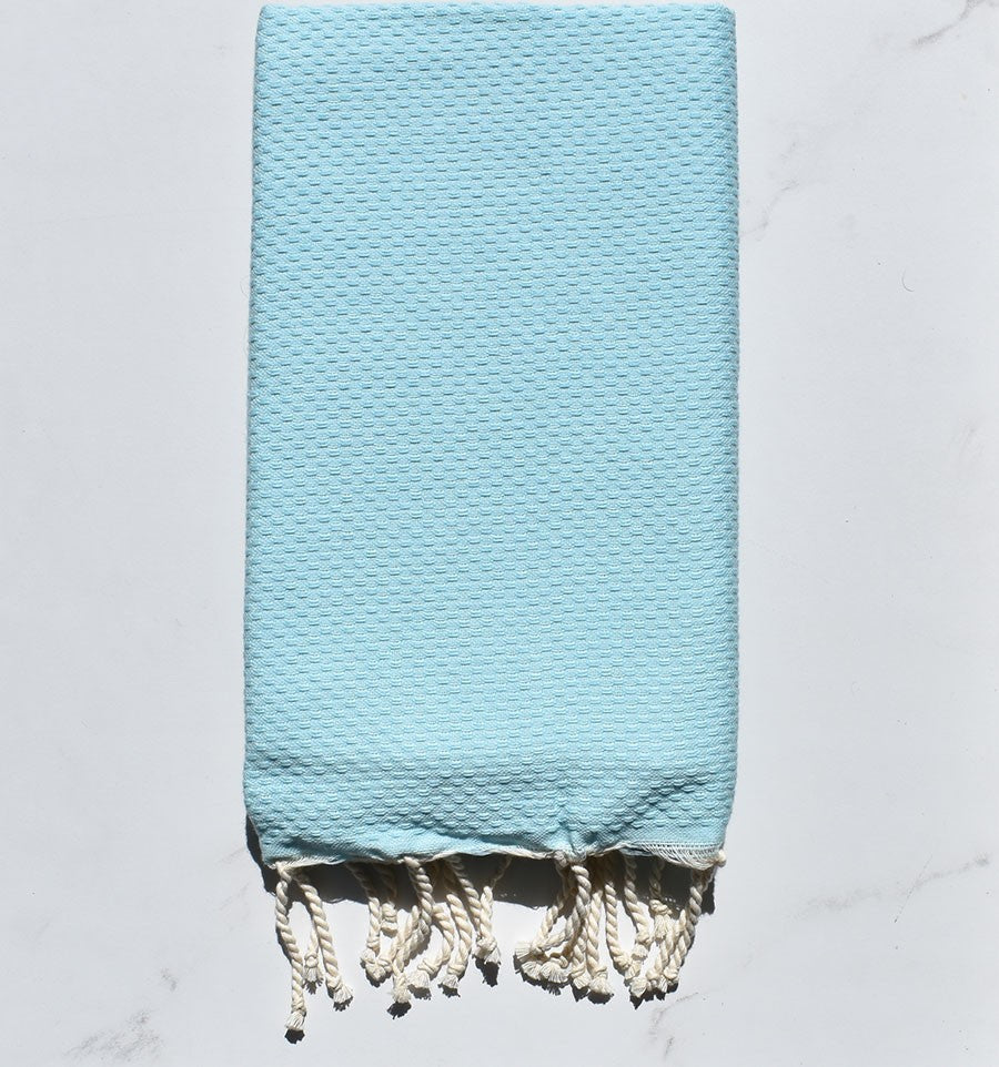 Fouta nid d'abeille unie bleu eau clair 