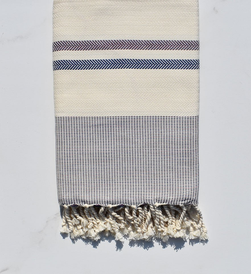 Chevron blanc crème, bleu et violet d'évèque 