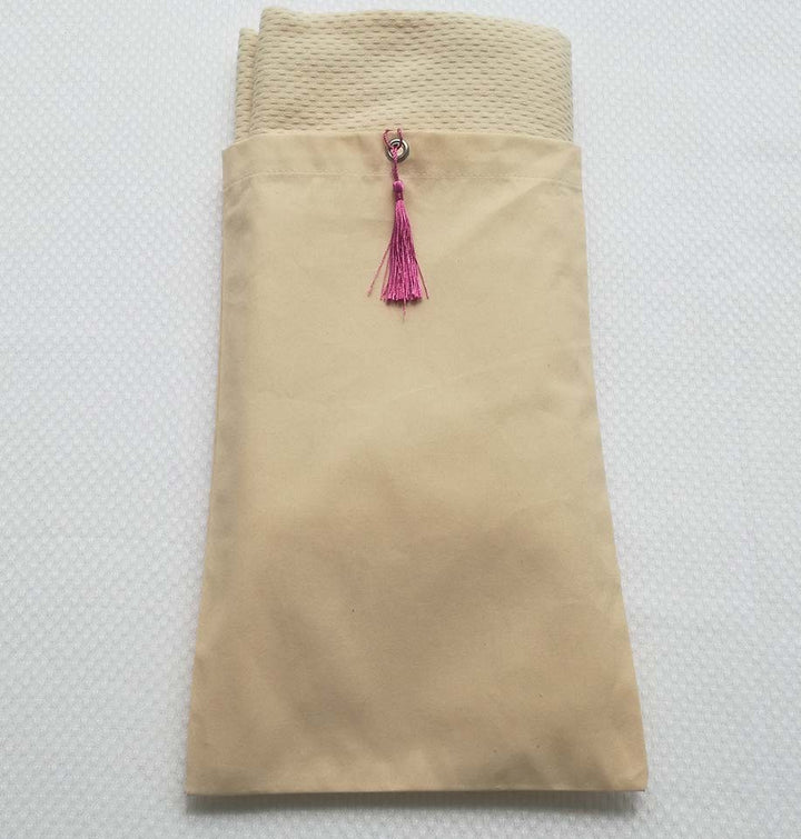 Pochette fouta beige clair nœud pompon rose violet 