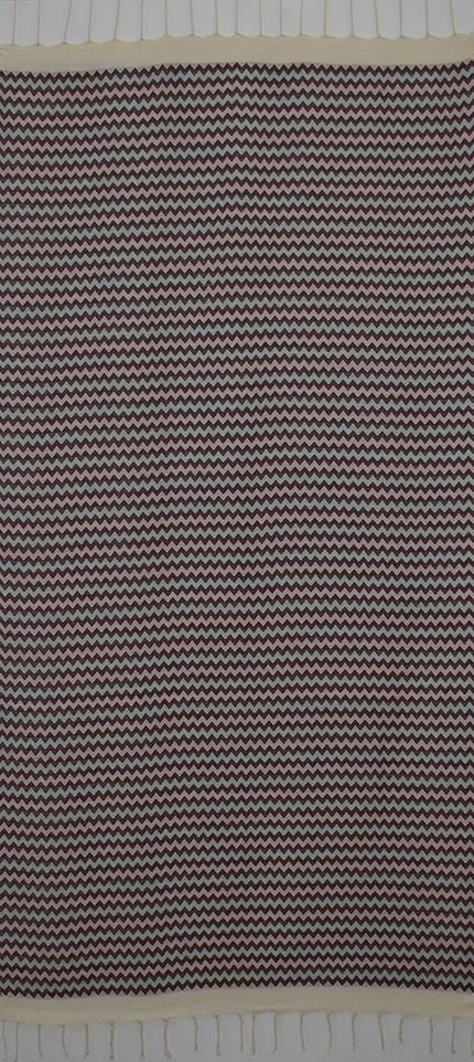 Fouta zigzag crème, gris et pourpre 