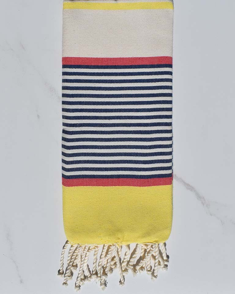 fouta  enfants bleu foncé, jaune, rouge,  blanc cassé 