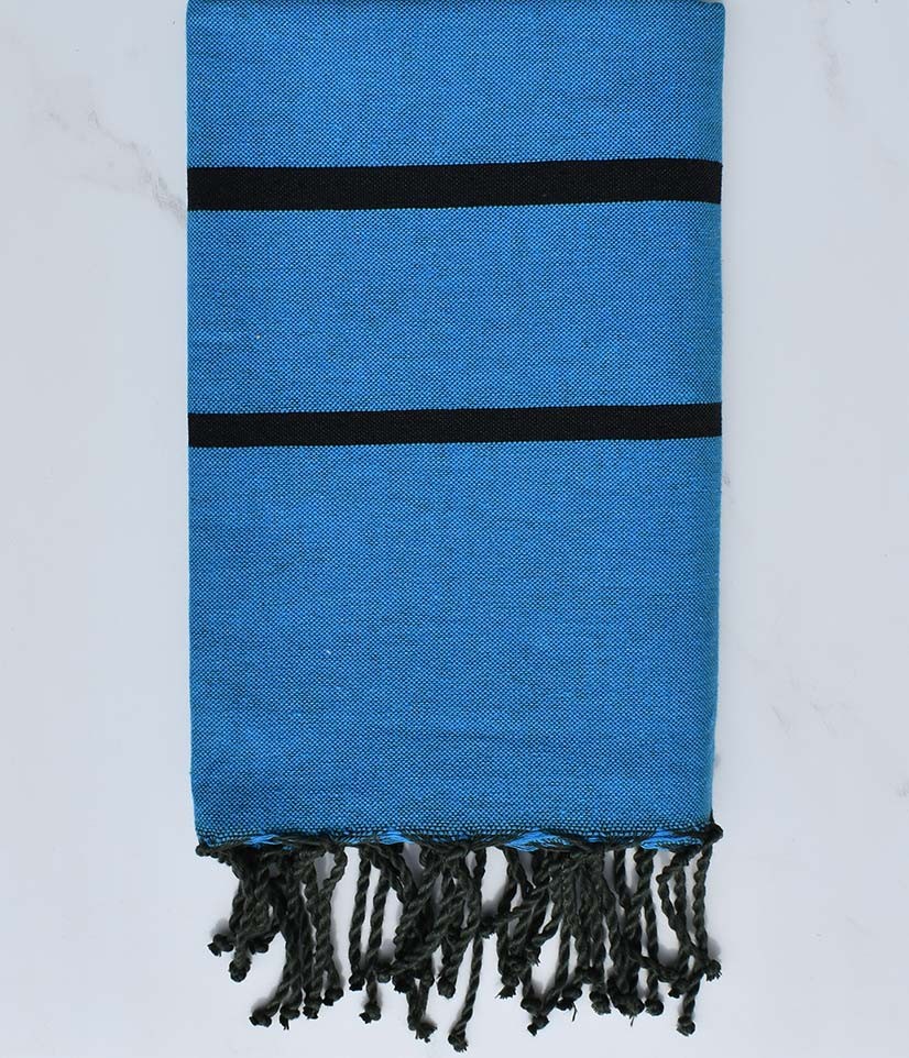 fouta plate noir et bleu saphir 