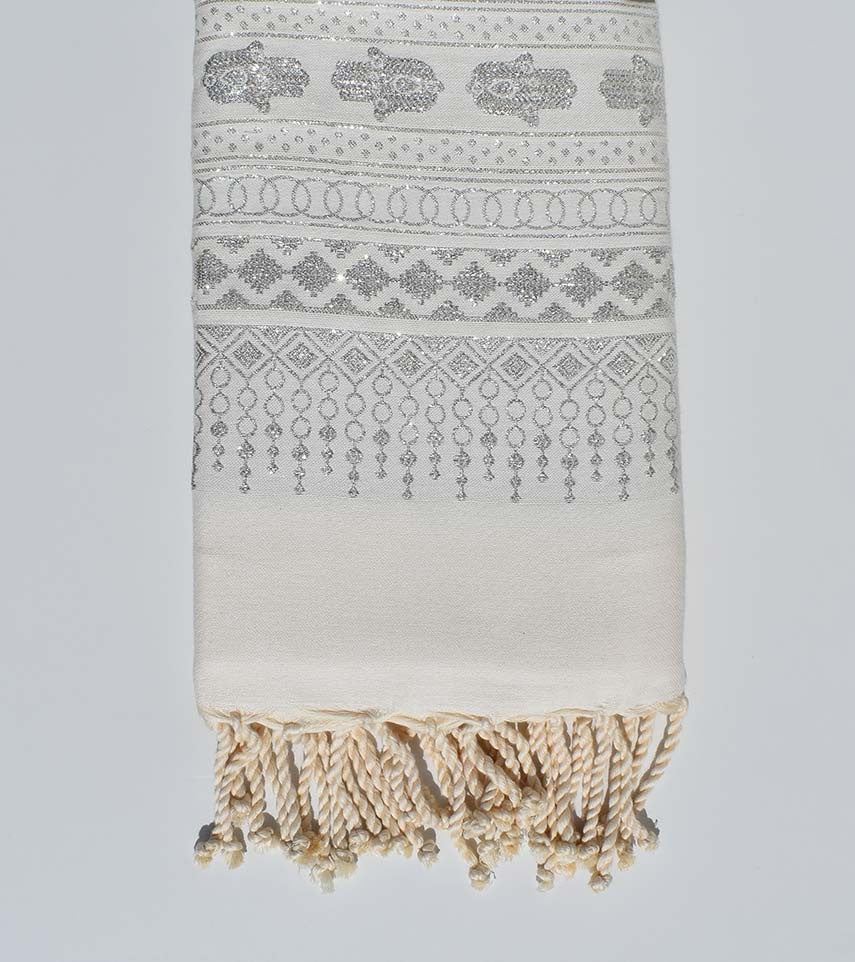 Fouta khomsa blanche au fil lurex argenté 