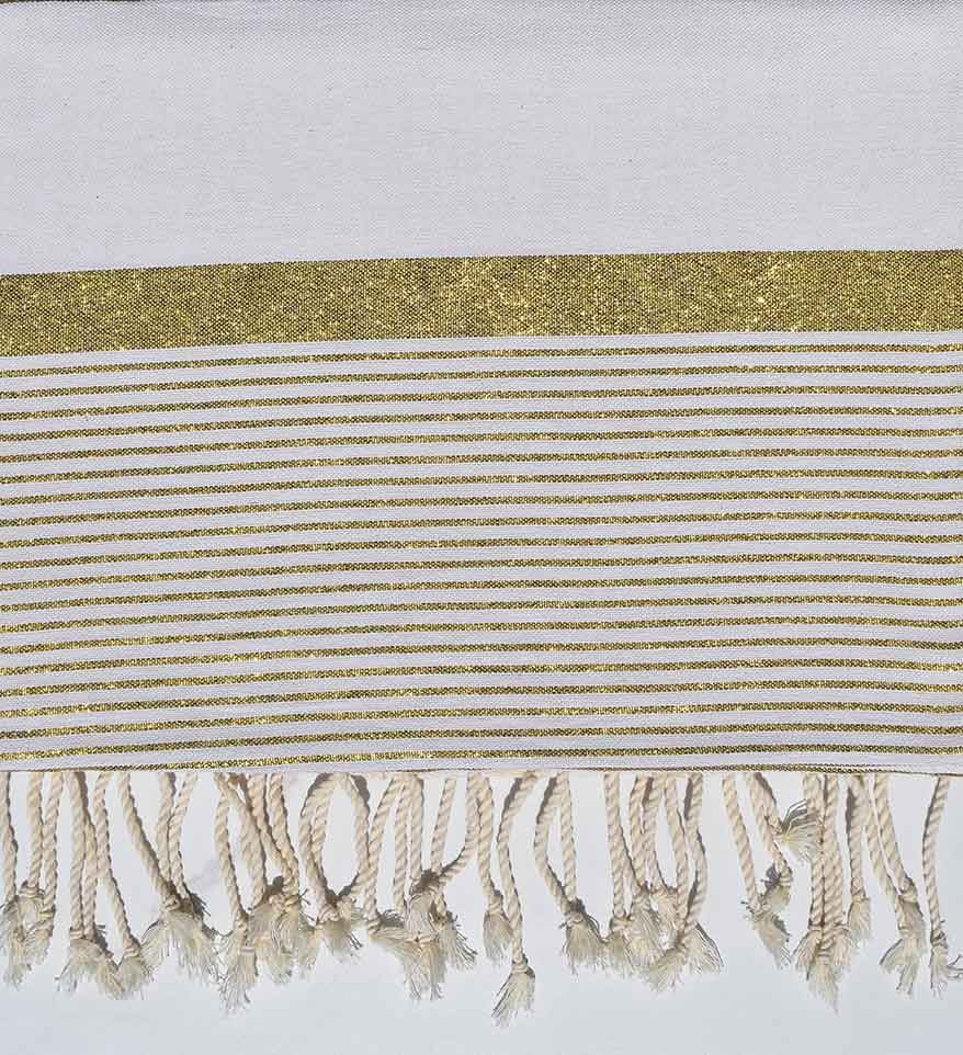 Jeté moyenne 1.5*2.5m blanc crème avec fil lurex doré  - 1