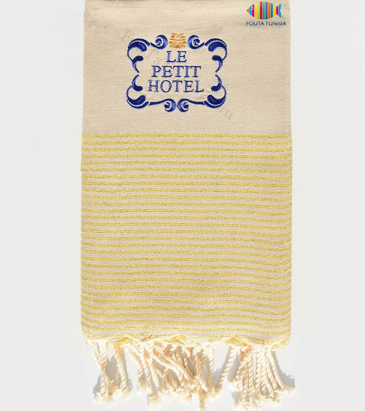 Serviette de plage personnalisée le petit hotel Fouta Tunisia - 1