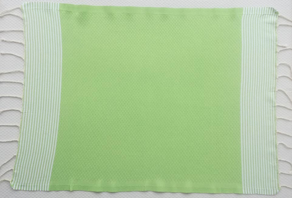 Lot de 10 serviettes de table vert anis clair Fouta Tunisia - 1