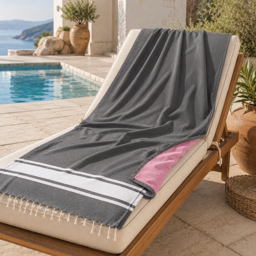 Fouta plate gris foncé doublée éponge rose clair