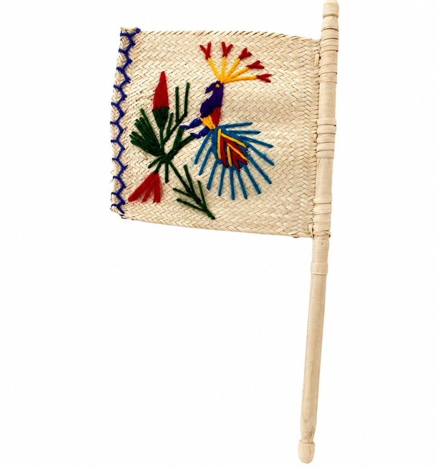 Handgefertigter Fächer aus Palme mit Motiv